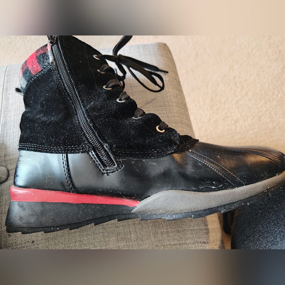 Women's cougar winter boots Size 9 - Picture 2 of 6